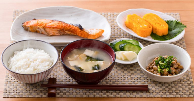 Read more about the article Sinh hoạt ăn uống của người Nhật